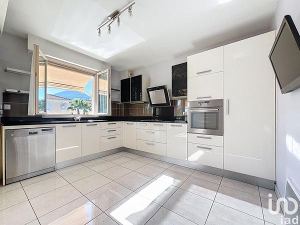 Appartement 2 pièces de 80 m² à La Valette-du-Var (83160)