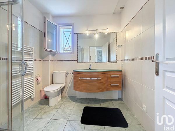 Appartement 2 pièces de 80 m² à La Valette-du-Var (83160)