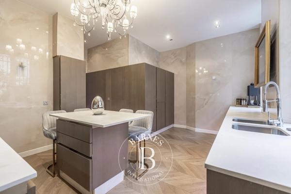 Paris 16ème, Appartement 4 Chambres -  235 m² à vendre