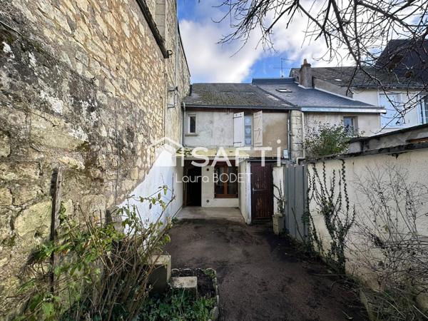 Maison familiale à rénover dans la belle ville de CHINON