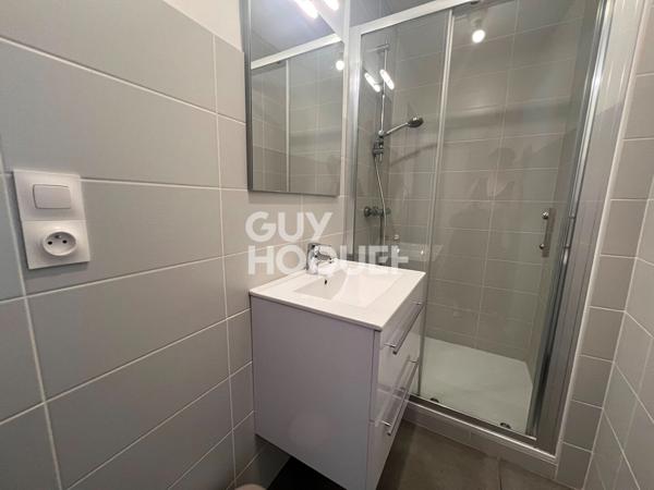T2 MEUBLE AVEC GARAGE