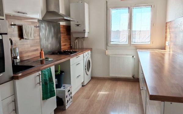 Appartement à louer    3 pièces •  Les Angles