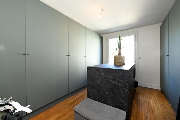 Maison à vendre 359 040 € Angoulême 7 p 230 m² DPE C