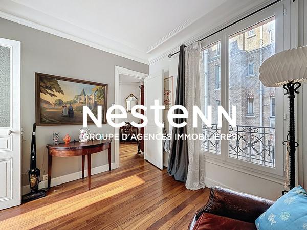 Appartement deux pièces 42 m² Batignolles rue Jacquemont calme sur cour - cave et remise 4e étage