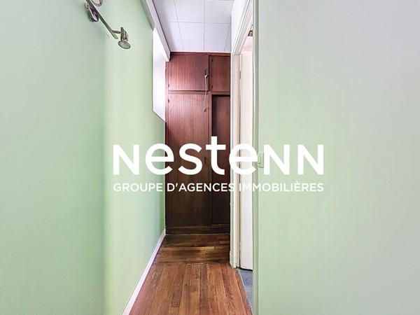 Appartement deux pièces 42 m² Batignolles rue Jacquemont calme sur cour - cave et remise 4e étage