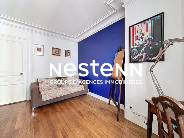 Appartement deux pièces 42 m² Batignolles rue Jacquemont calme sur cour - cave et remise 4e étage