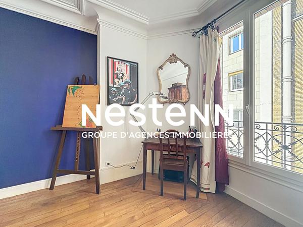 Appartement deux pièces 42 m² Batignolles rue Jacquemont calme sur cour - cave et remise 4e étage