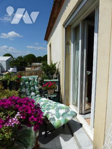 A VENDRE APPARTEMENT  T4 SUR SAINT LAURENT D'AIGOUZE