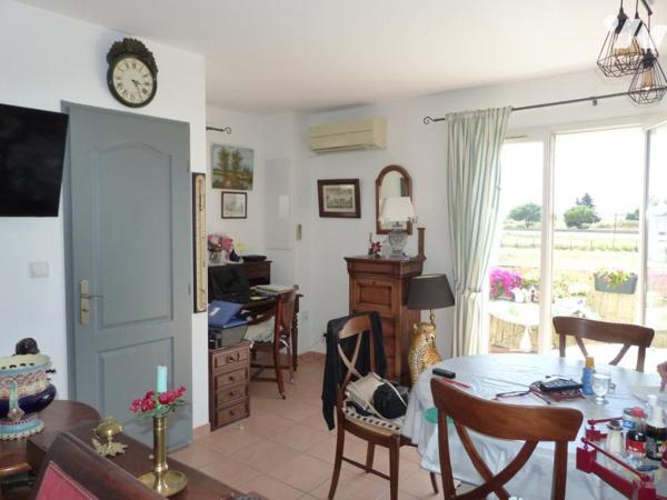 A VENDRE APPARTEMENT  T4 SUR SAINT LAURENT D'AIGOUZE