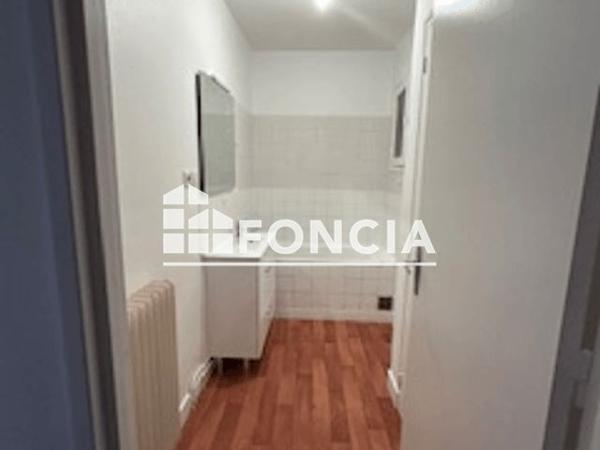 Location Appartement 4 pièces 69.7 m² - 55 RUE PEN AR STANG Quimper 29000