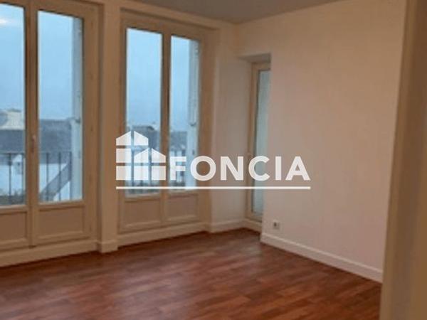 Location Appartement 4 pièces 69.7 m² - 55 RUE PEN AR STANG Quimper 29000