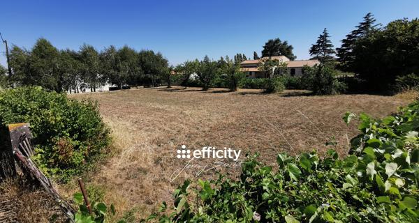 Terrain - 822 m²