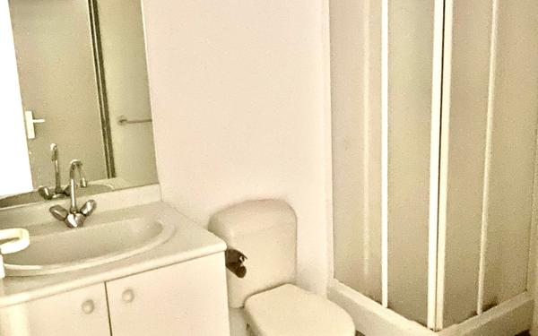 Appartement à louer    1 pièce • 20,46 m2 Nîmes