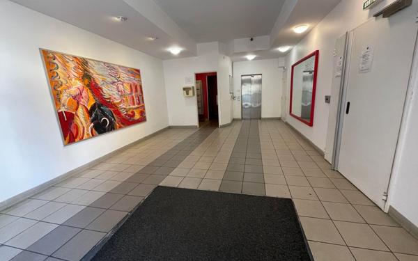 Appartement à louer    1 pièce • 20,46 m2 Nîmes
