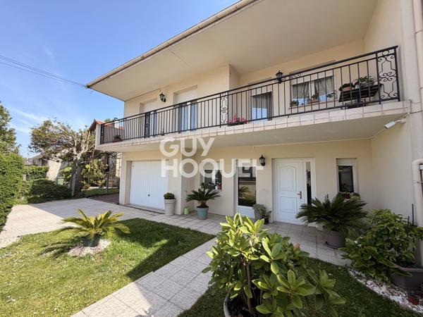 MAISON À VENDRE DE 8 PIÈCES DE 210,00 M²