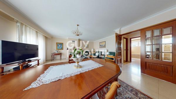 MAISON À VENDRE DE 8 PIÈCES DE 210,00 M²