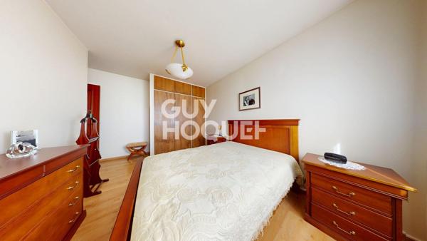 MAISON À VENDRE DE 8 PIÈCES DE 210,00 M²