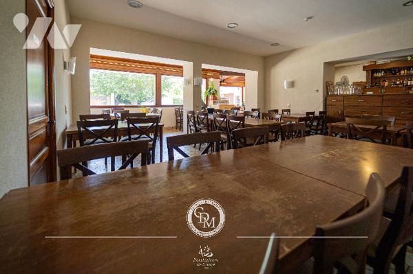HÔTEL/RESTAURANT - CLARAFOND-ARCINE - environ 371 m²