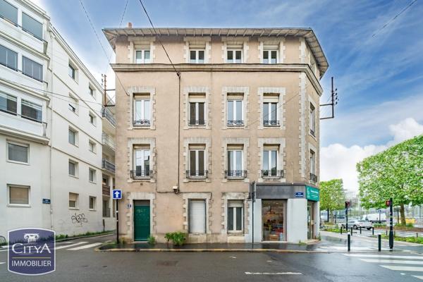 Immeuble à vendre 390m² Nantes (44000)