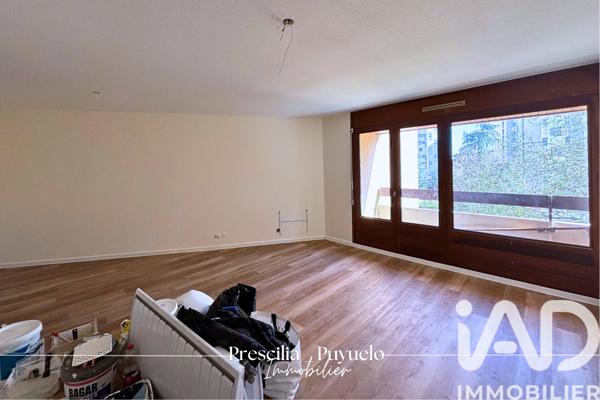 Location appartement 3 pièces 83 m² Tarbes