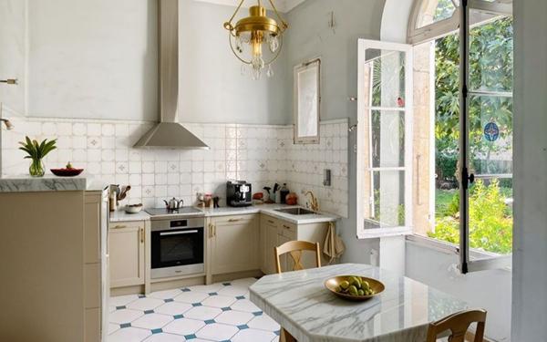 Maison à vendre    4 pièces • 180 m2 Lectoure