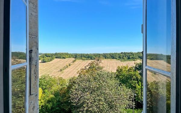 Maison à vendre    4 pièces • 180 m2 Lectoure