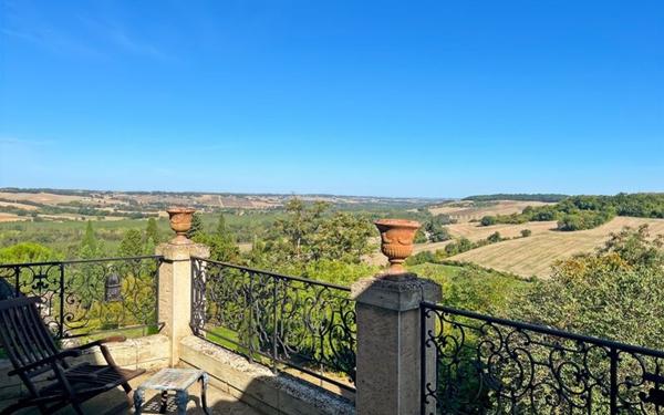 Maison à vendre    4 pièces • 180 m2 Lectoure