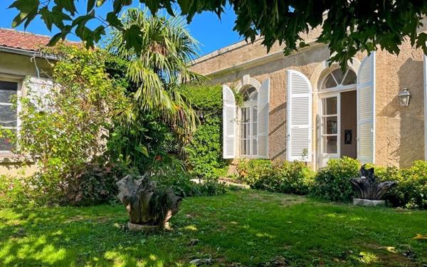 Maison à vendre    4 pièces • 180 m2 Lectoure