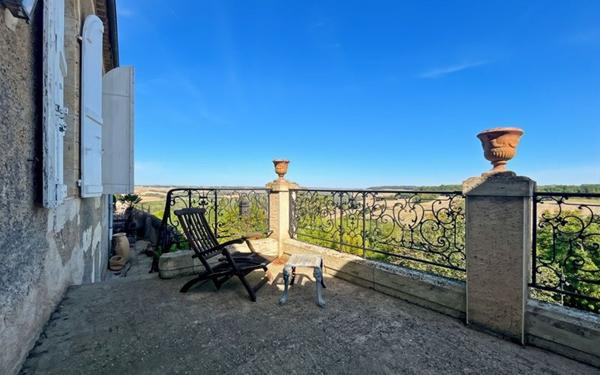 Maison à vendre    4 pièces • 180 m2 Lectoure