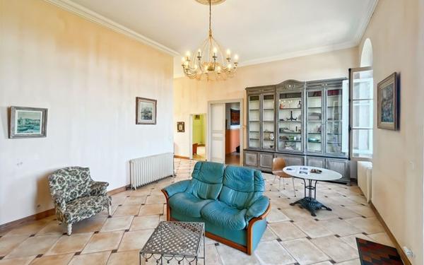 Maison à vendre    4 pièces • 180 m2 Lectoure