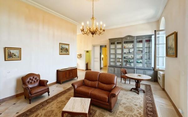 Maison à vendre    4 pièces • 180 m2 Lectoure