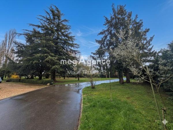 Maison à SAINT-GEORGES-DU-BOIS, 72700 - 6 pièces 176m²