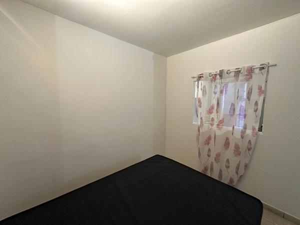 A VENDRE 83470 SAINT MAXIMIN LA SAINTE BAUME  APPARTEMENT T2 DE 30 M² RDC