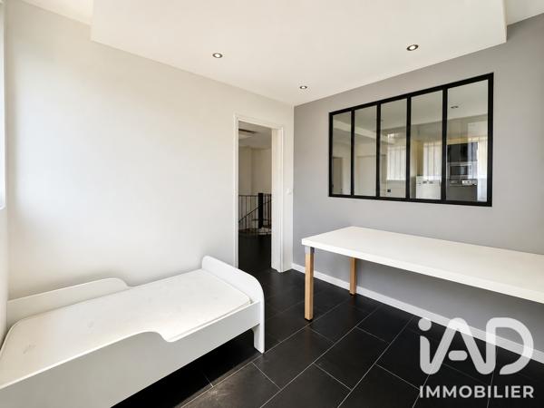 Appartement à vendre 4 pièces 48,29 m² Colombes