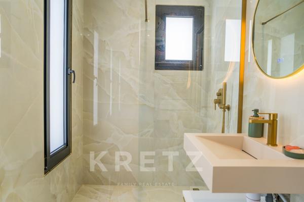 Villa contemporaine en bord de mer