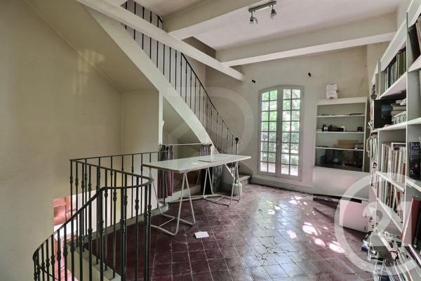 Maison à vendre  6 pièces - 218 m2 CARPENTRAS - 84