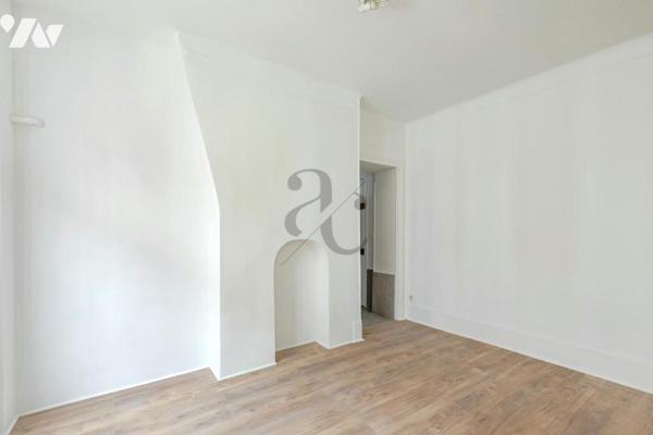 Belleville – Charmant 2 pièces, lumineux sur rue, cave incluse