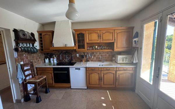 Maison à vendre    3 pièces • 100 m2 Montagnac-Montpezat