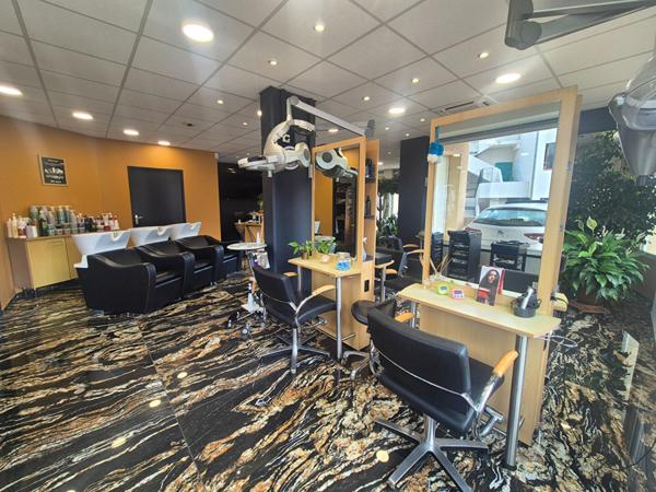 Local commercial 95 m²