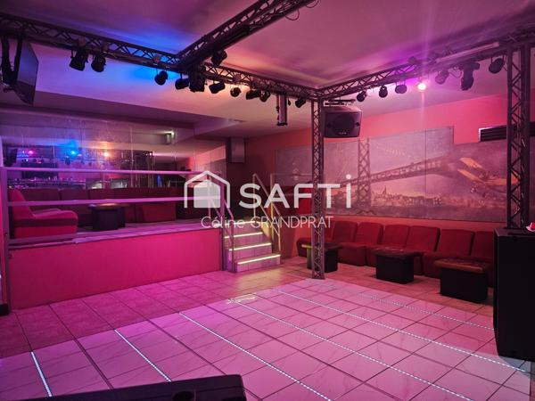 Grand local commercial et appartement