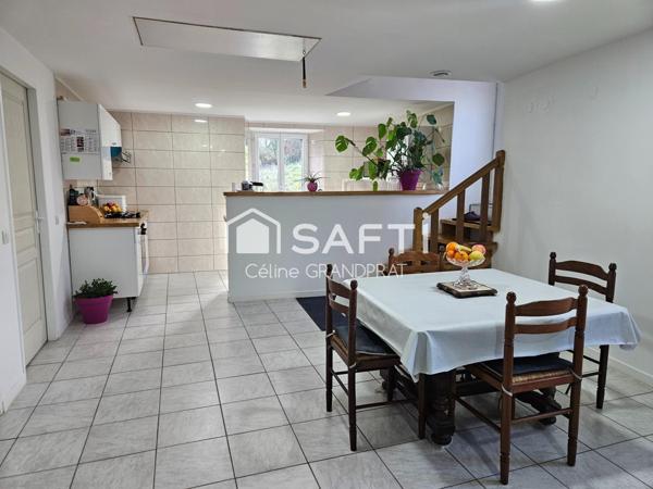 Grand local commercial et appartement