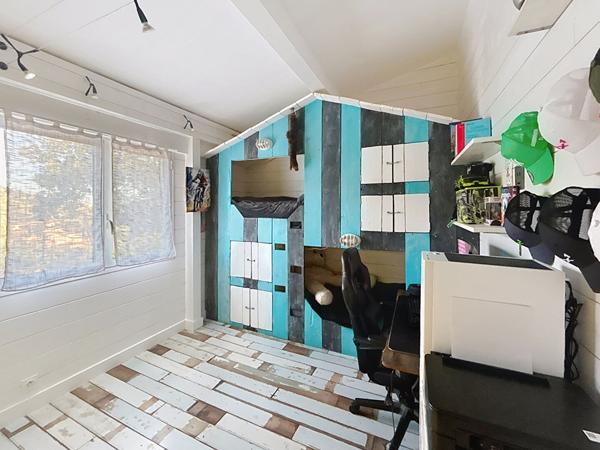 Maison à Vendre aux Adrets de l'Esterel - 3 Chambres et Piscine