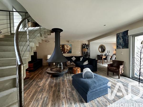 Maison à vendre 5 pièces 161 m² Villepreux