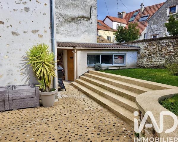 Maison à vendre 5 pièces 161 m² Villepreux