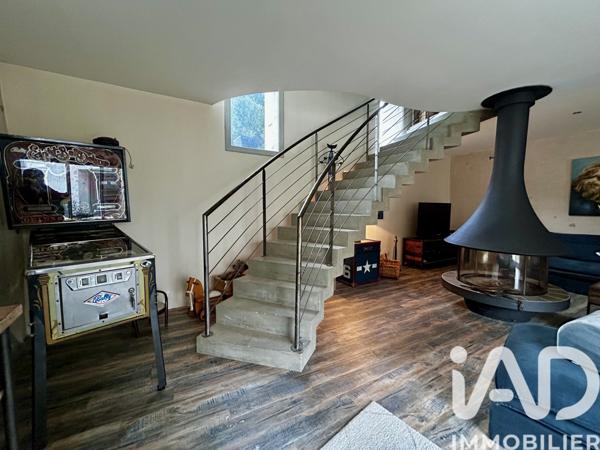 Maison à vendre 5 pièces 161 m² Villepreux