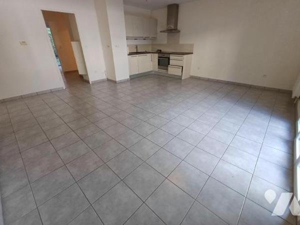 Quartier St-Honoré : Appartement type 3 de 66 m² av JARDINS et  PARKINGS