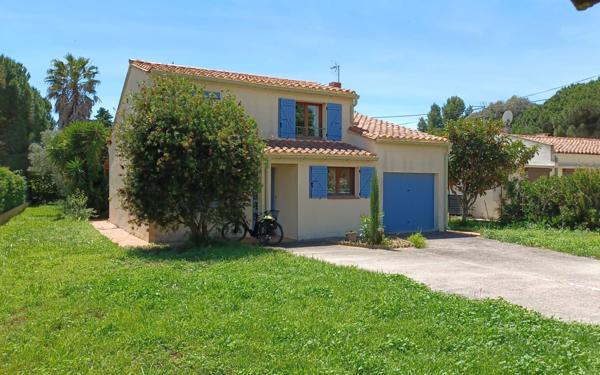 Maison à vendre    5 pièces •  Saint-Estève