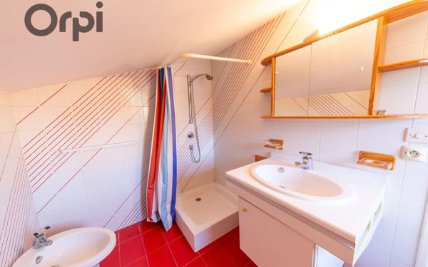 Maison à vendre    5 pièces •  Saint-Estève