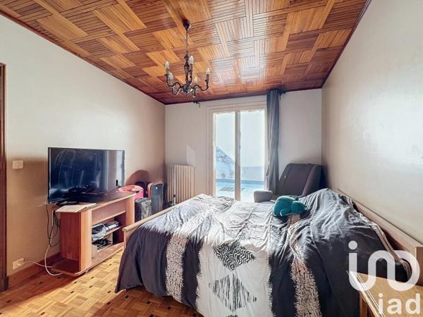 Maison de ville 4 pièces de 80 m² à Saint-Affrique (12400)