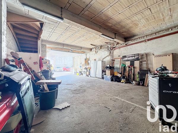 Maison de ville 4 pièces de 80 m² à Saint-Affrique (12400)